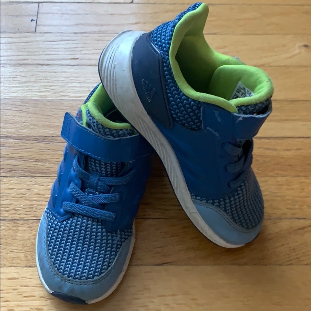 Adidas sneakers kids